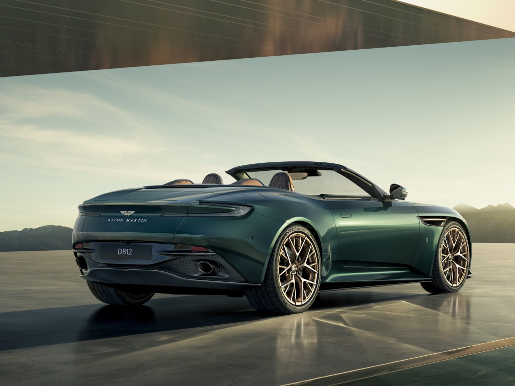 Aston Martin DB12 Volante 60th Anniversary (Automatic)